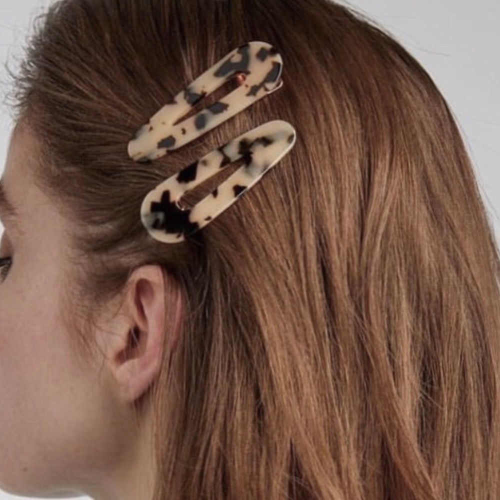 Tortoiseshell Slide Hair Clip Duo - Picture 2 of 8